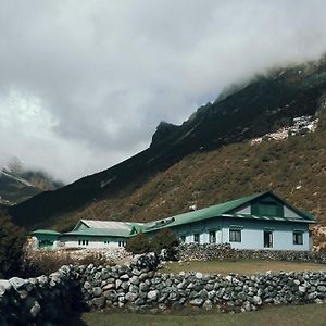 فندق ييتي ماونتن هوم ثايم Namche Exterior photo