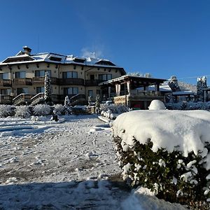 Family Hotel Eterno تسيغوف تشارك Exterior photo