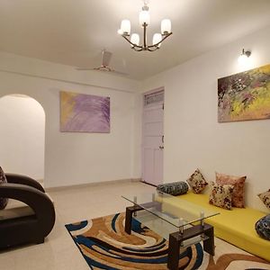 Rahul Service Apartment كالانغيُت Exterior photo