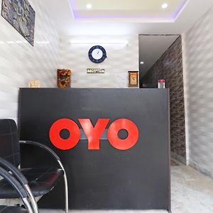 فندق Oyo Zaki Hs آغْرا Exterior photo