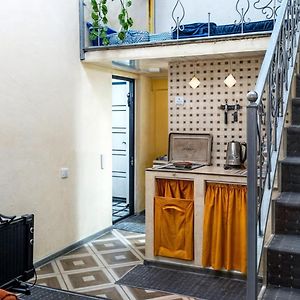 Двухуровневая Квартира Студия - Duplex Studio Apartment دوشانبي Exterior photo