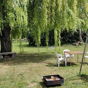 Saint-Maurice-sur-Vingeanne Maison Chaleureuse Avec Jardin Exterior photo