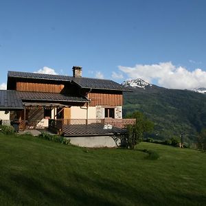 مبيت وإفطار La Côte-dʼAime Les Marm'Hotes Exterior photo