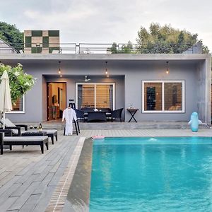 أُودايبور Elivaas Radhyam Luxe 2Bhk Villa With Pvt Pool Exterior photo