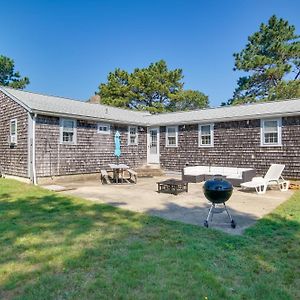 فيلا Coastal Cape Cod Charmer Walk To Beach And Main St! West Dennis Exterior photo