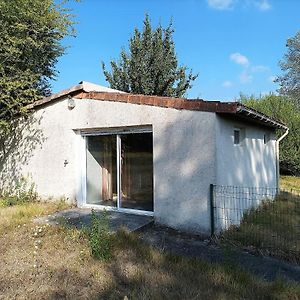 شقة Chambre Privative Dans Les Vignes Le Tourne Exterior photo