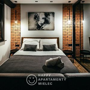 Happy Night - Apartamenty Happy مييلتس Exterior photo