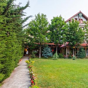 ستارا زاغورا Semeen Hotel Kesta Todorovi Exterior photo