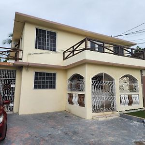 شقة 11Onessex2 In The Heart Of Kingston Jamaica Exterior photo