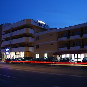 Hotel Europolis تولتشيا Exterior photo