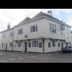 Kings Arms Hotel ساندويتش Exterior photo