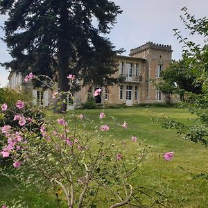 مبيت وإفطار Saint-Ciers-de-Canesse La Maison Du Seguy Exterior photo