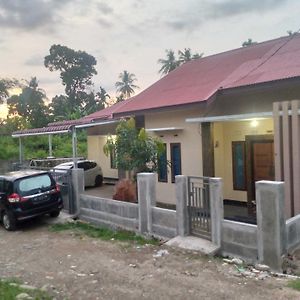 بادانج Homestay Anugrah Exterior photo