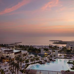 المنامة Jumeirah Gulf Of Bahrain Resort And Spa Exterior photo