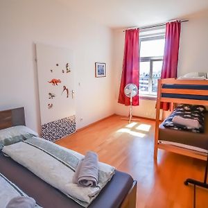 Comfort Apartments In Liesing Area فيينا Exterior photo