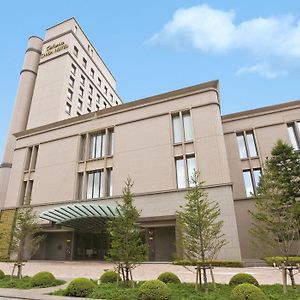 Okura Chiba Hotel Exterior photo