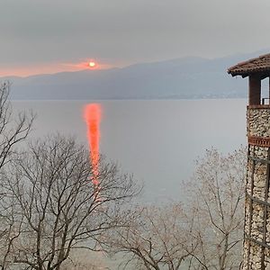 شقة Casa Vacanze Due Laghi فيرجاتي Exterior photo