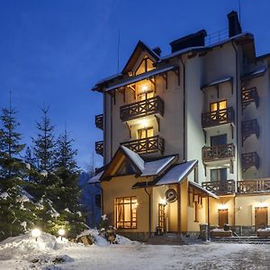 Ведмежа Гора Family Resort & Spa ياريمتشي Exterior photo