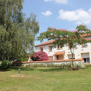 فندق Clos Du Marais Chemille-en-Anjou Exterior photo