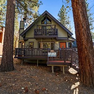 بيغ بير لاكي، سان بيرناردينو، كاليفورنيا Sunset Chalet - Cozy And Spacious Cabin Nestled Among Tall Pines With Hot Tub! Exterior photo