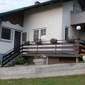 شقة Jarki Horvaticevi  في Kuca Za Odmor Jurino Gnijezdo Exterior photo