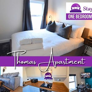 Thomas 1 Bed Apartment With Cathedral Views - Stayseekers ساليزبري Exterior photo