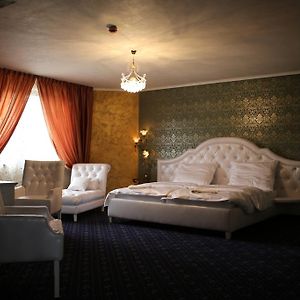 براتسيلافا Hotel Kotva Room photo