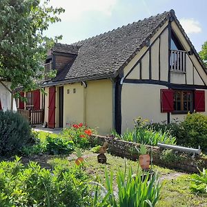 فيلا Gite Familial A Arrou Avec Jardin, Babyfoot, Mezzanine Suspendue Et Cuisine Equipee - Fr-1-581-93 Exterior photo