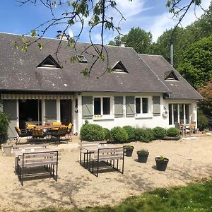 مبيت وإفطار Pleine-Fougères Blanche & Basil Exterior photo