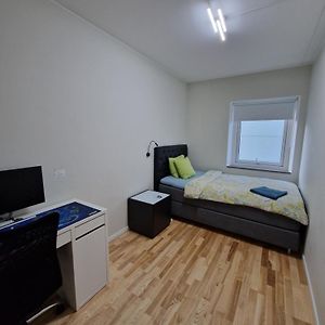 غوتنبرغ Homestay - Private Room In An Apartment Exterior photo
