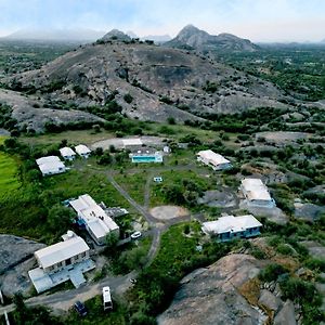 فندق Clarks Safari Jawai Jawai Bandh Exterior photo