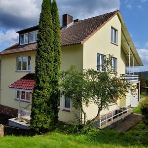 فندق Gaestehaus Schoenstein Gilserberg Exterior photo