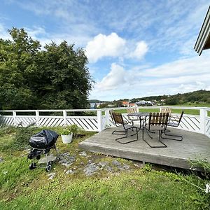 Lycke Cottage With Sea View Near Marstrand Exterior photo
