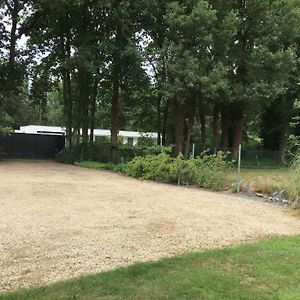 Guesthouse De Steenberg Tweepersoonskamer Met Grote Badkamer, Kitchenette En Tuinzicht Op De Eerste Verdieping جيل Exterior photo