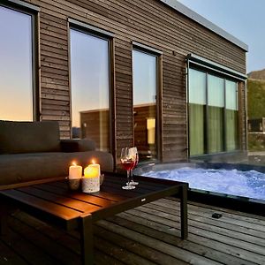 Kleppstad Luxury Lodge With Jacuzzi And Sauna Exterior photo