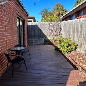 London Park Resort Narre Warren Exterior photo