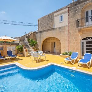 فيلا Dar Ta' Betta Farmhouse With Private Pool Għarb Exterior photo