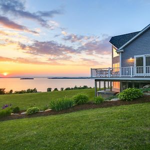 Melville Landing Lake View Champlain Home With Hot Tub And Sauna! Exterior photo