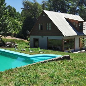 فندق Hostal La Casita Del Bajo Curacautín Exterior photo