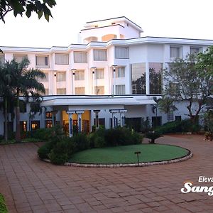 Sangam Hotel, ثانجافور Exterior photo