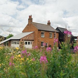 فيلا Beautiful Countryside Farmhouse Sutton Bonington Exterior photo