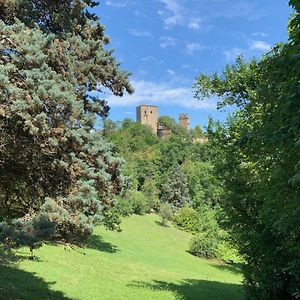 فندق Torre Del Barbagianni - Castello Di Gropparello Exterior photo