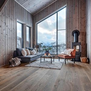 Premium Penthouse Near Strandafjellet Ski Resort & Geiranger - Panoramic Mountain Views & Sauna ستراندا Exterior photo