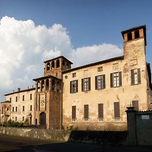 فيلا Agriturismo Castello Beccaria Pieve del Cairo Exterior photo