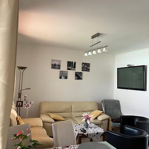 منزل الضيف Apartman Losonci Nesvady Exterior photo