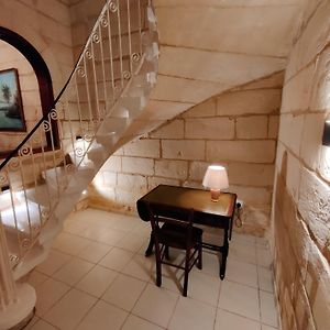 فيلا Peaceful Traditional Maltese Townhouse لوكا Exterior photo