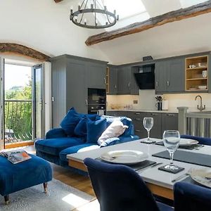 فيلا Naze View Barn - Cosy, With All Mod Cons Whaley Bridge Exterior photo