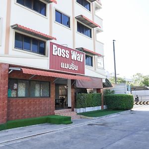 شقة Boss Way แมนชั่น Ban Pak Khlong Si Exterior photo