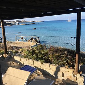 فيلاّسيمِيوس Elegante Villa Wi-Fi Gratis Con Terrazza Sul Mare Quasi A Toccare Lacqua Exterior photo