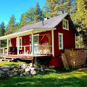 فيلا Charmantes Ferienhaus In Der Wildnis Lapplands Blattniksele Exterior photo